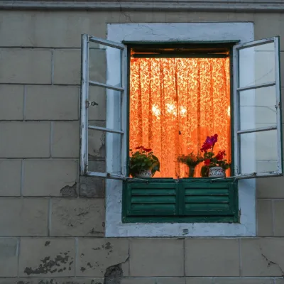OPEN WINDOW